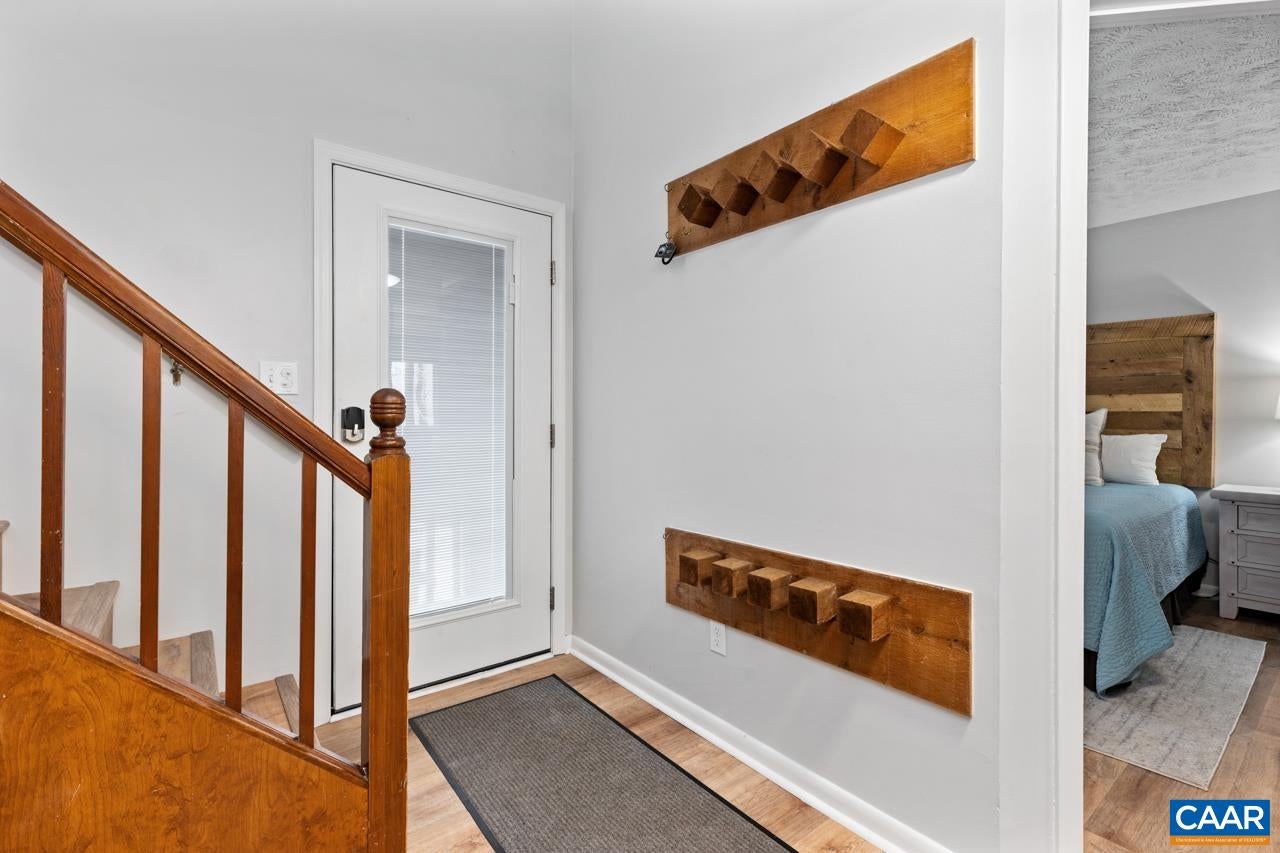 465 Three Ridges Roseland, VA 22967 - Photo 4 of 25 Gallery Image 4
