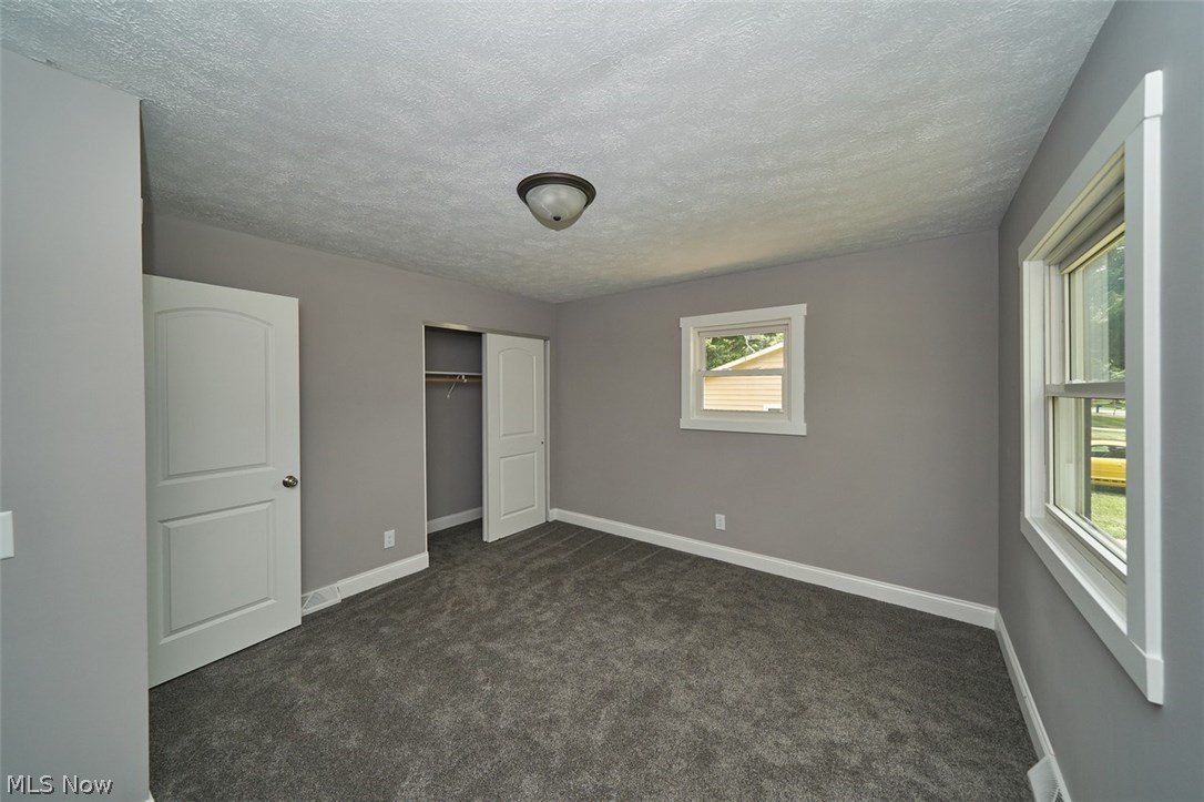 7284 Rolling Ridge Road Northeast Canton, OH 44721 - Photo 12 of 26 Gallery Image 12