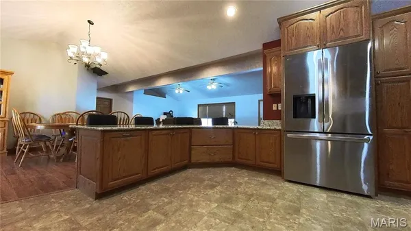 $895,000 | 19056 Country Road 427, Summersville, MO 65571