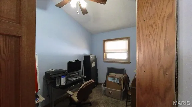 $895,000 | 19056 Country Road 427, Summersville, MO 65571