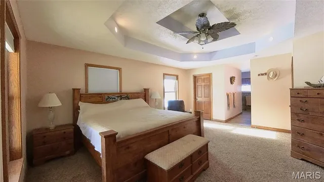 $895,000 | 19056 Country Road 427, Summersville, MO 65571