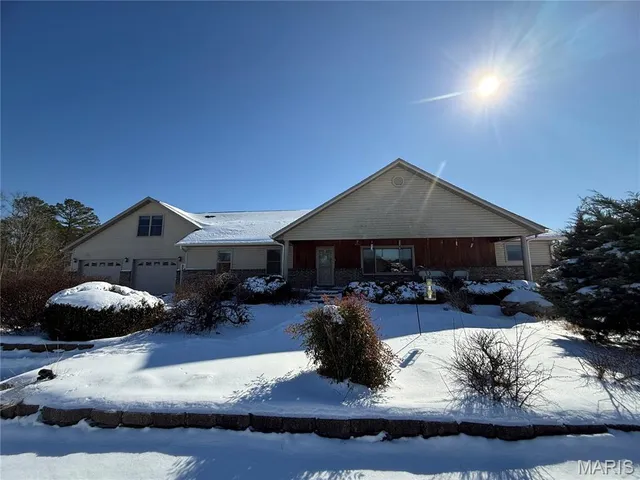 $895,000 | 19056 Country Road 427, Summersville, MO 65571