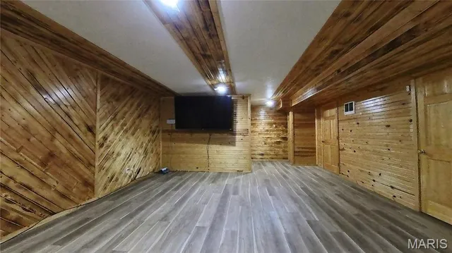 $895,000 | 19056 Country Road 427, Summersville, MO 65571