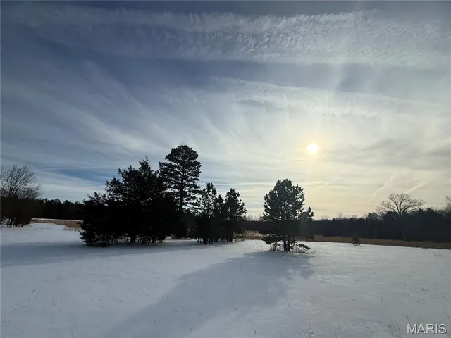 $895,000 | 19056 Country Road 427, Summersville, MO 65571