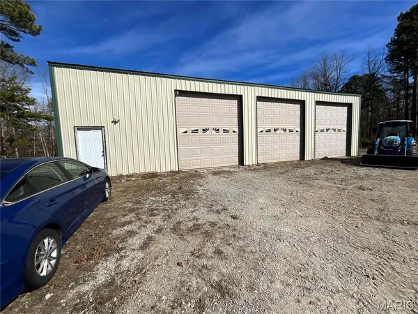 $895,000 | 19056 Country Road 427, Summersville, MO 65571