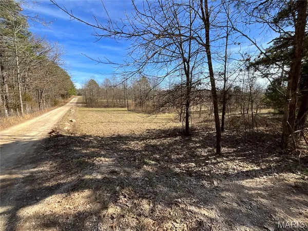 $895,000 | 19056 Country Road 427, Summersville, MO 65571