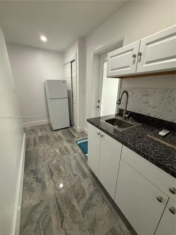 $1,300 | 545 Northwest 20th Street, Unit 2, Homestead, FL 33030