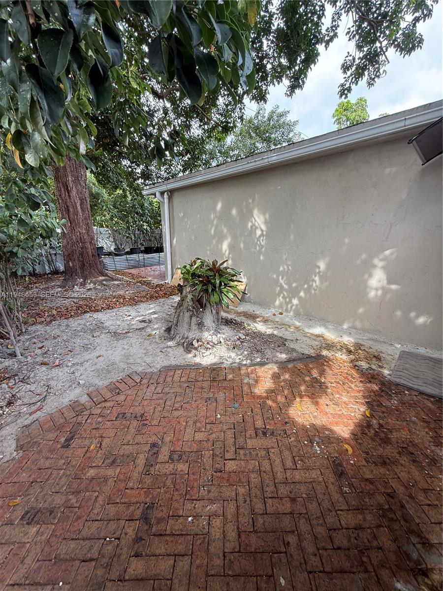 545 Northwest 20th Street, Unit 2 Homestead, FL 33030 - Photo 23 of 26