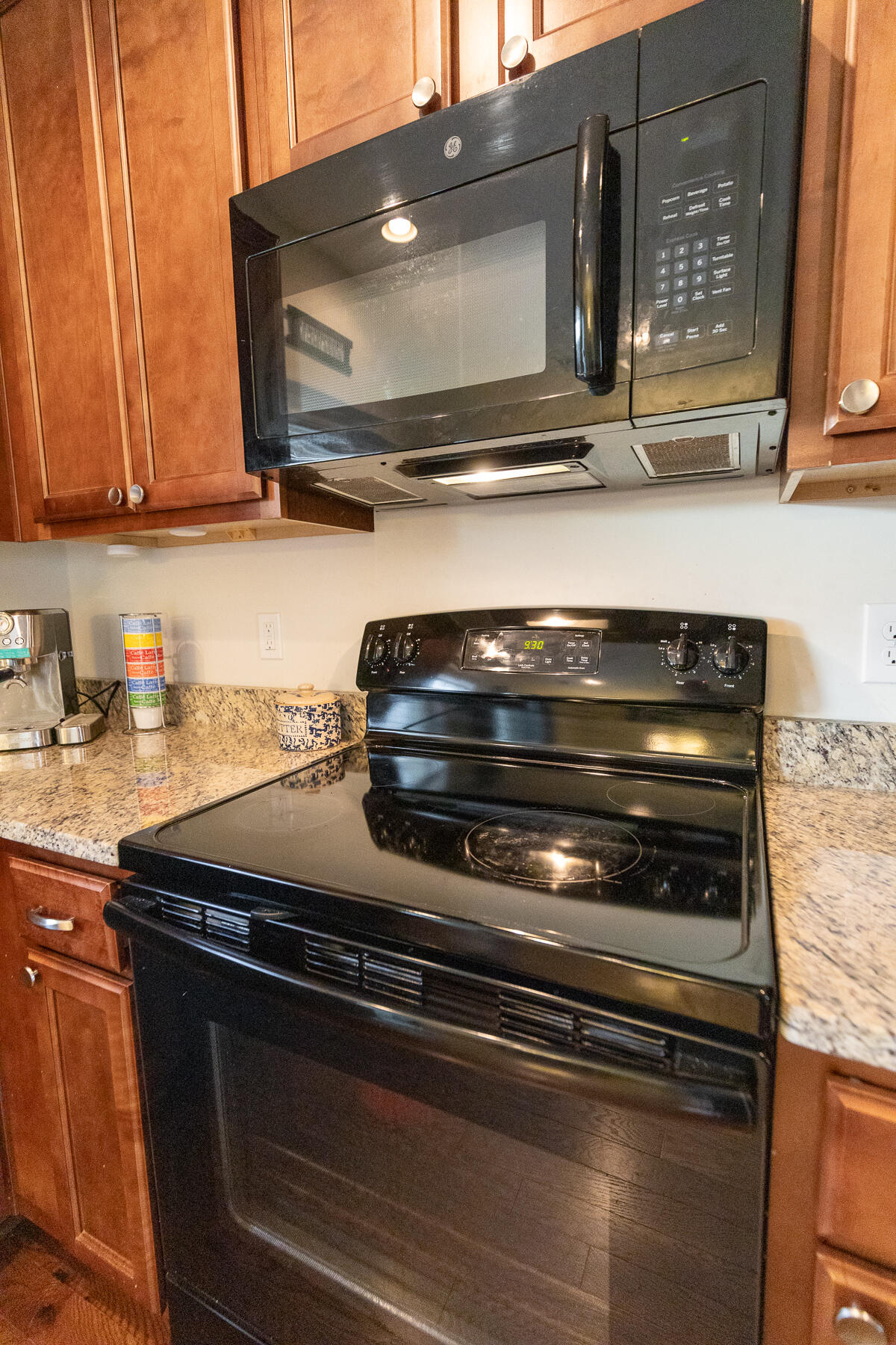 9227 Southern Oak Lane Ladson, SC 29456 - Photo 12 of 31 SS-22