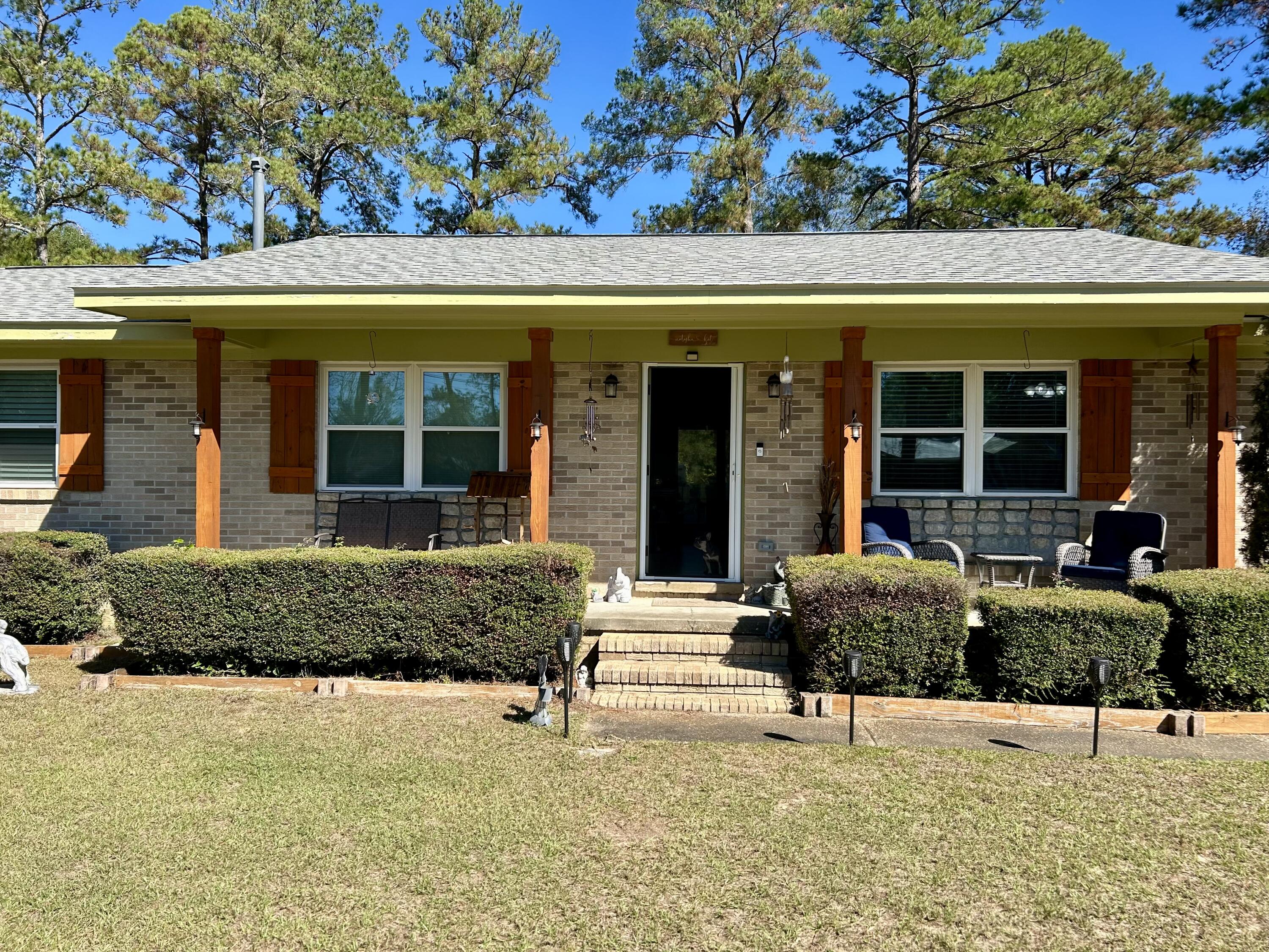 1133 Oak Avenue Elba, AL 36323 - Photo 1 of 26 IMG_3290