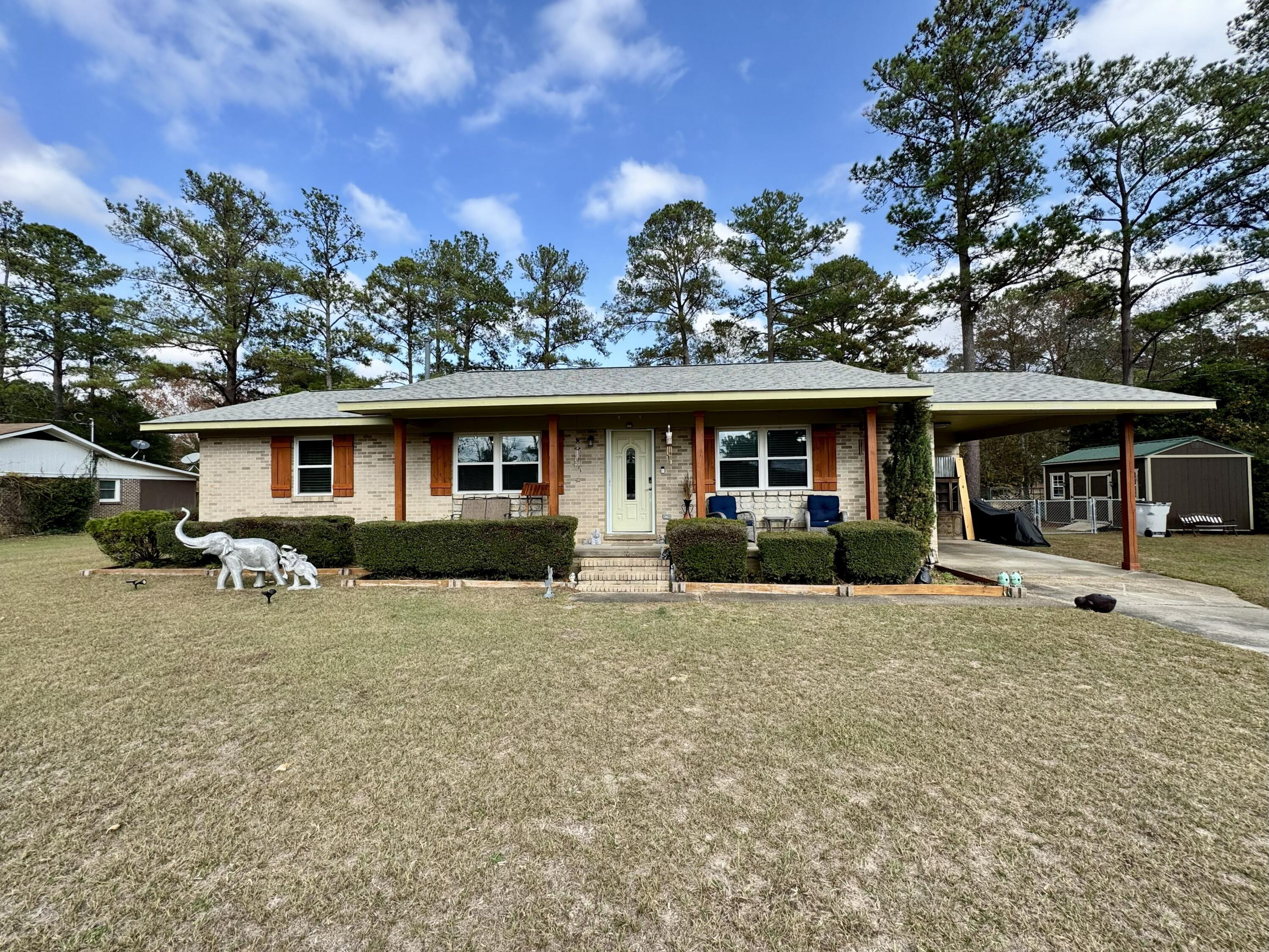 1133 Oak Avenue Elba, AL 36323 - Photo 2 of 26 Curb