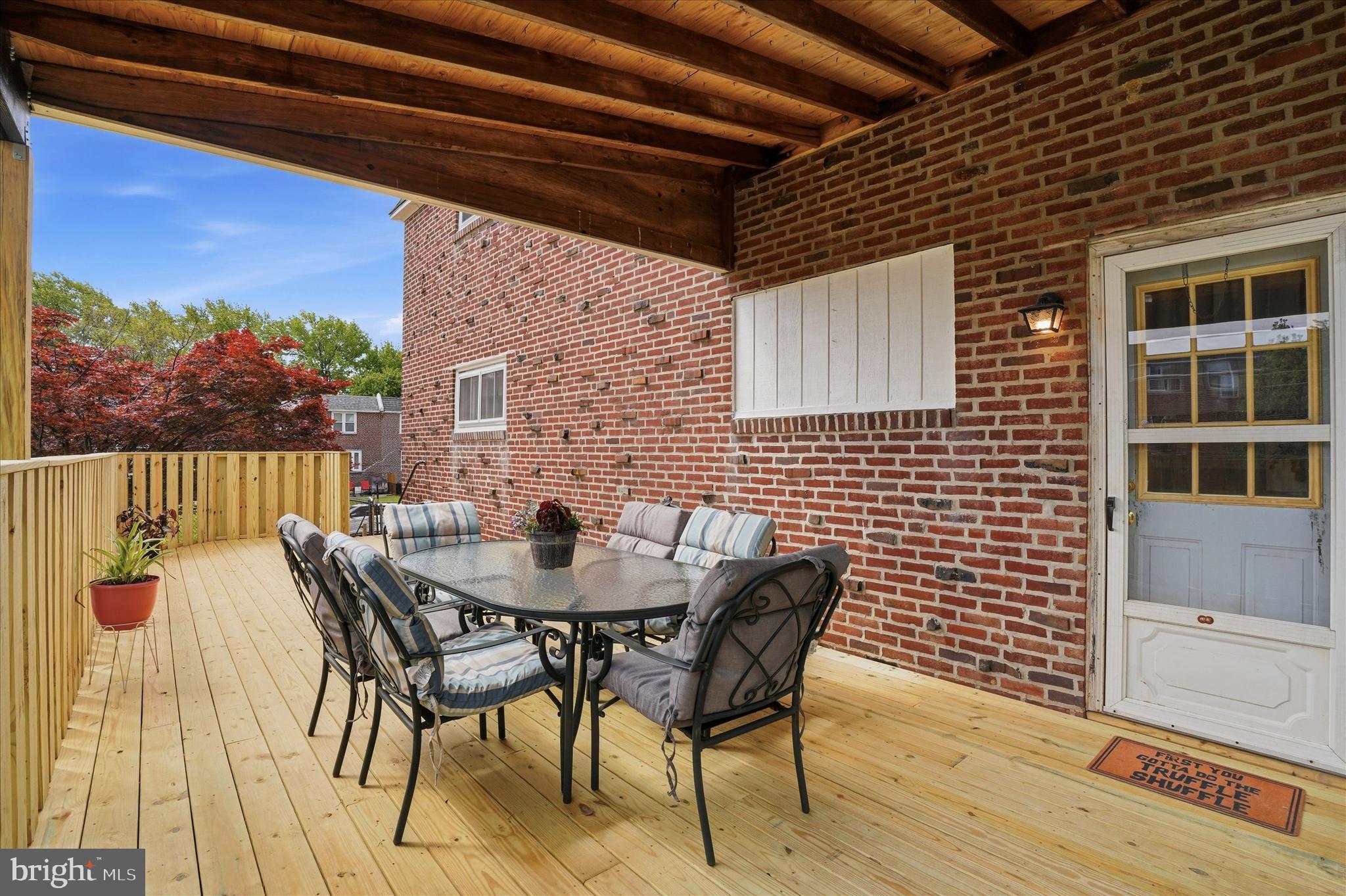 701 Rively Avenue Glenolden, PA 19036 - Photo 13 of 31 Covered deck