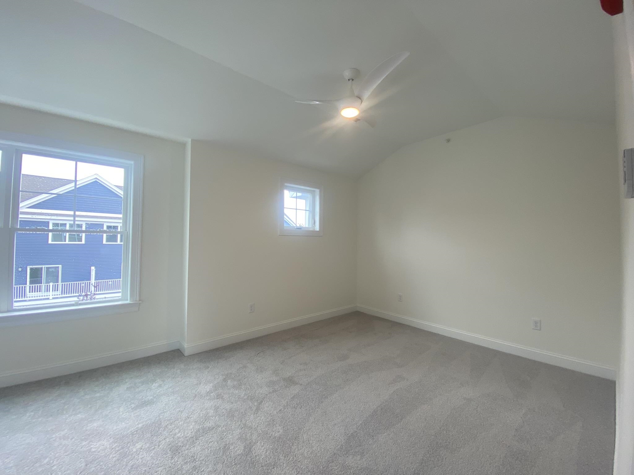55 Ocean Road, Unit 1 Portsmouth, NH 03801 - Photo 22 of 32