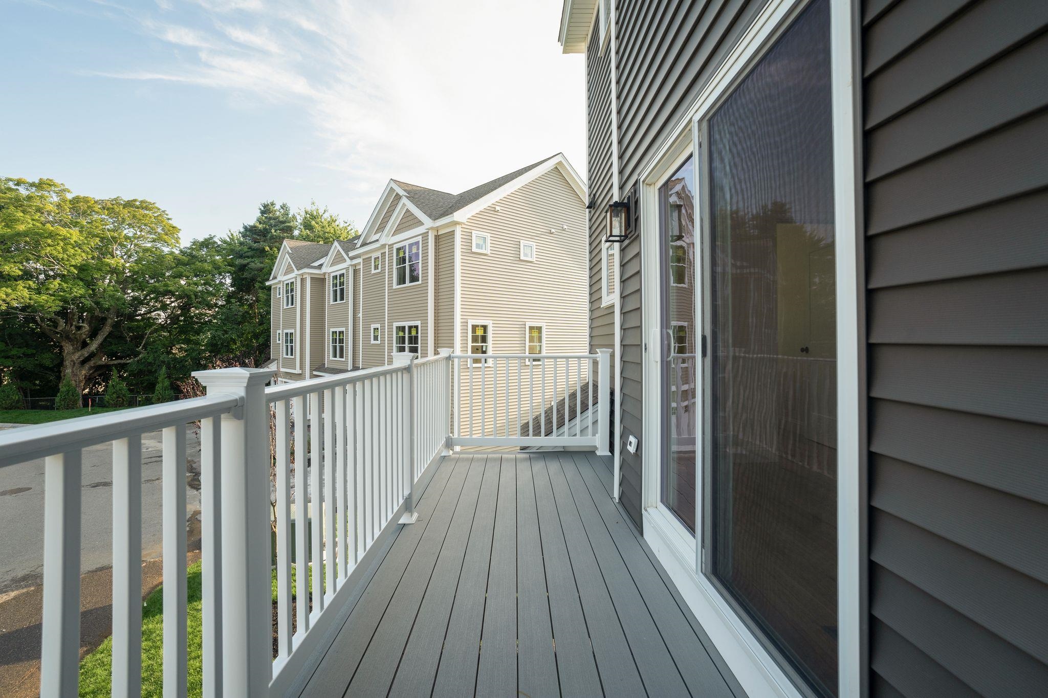55 Ocean Road, Unit 1 Portsmouth, NH 03801 - Photo 28 of 32