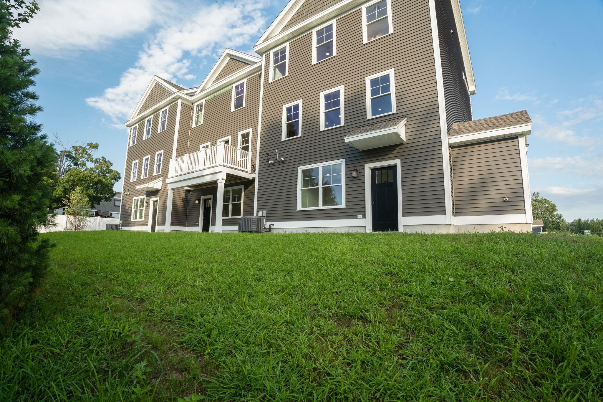 55 Ocean Road, Unit 1 Portsmouth, NH 03801 - Photo 30 of 32