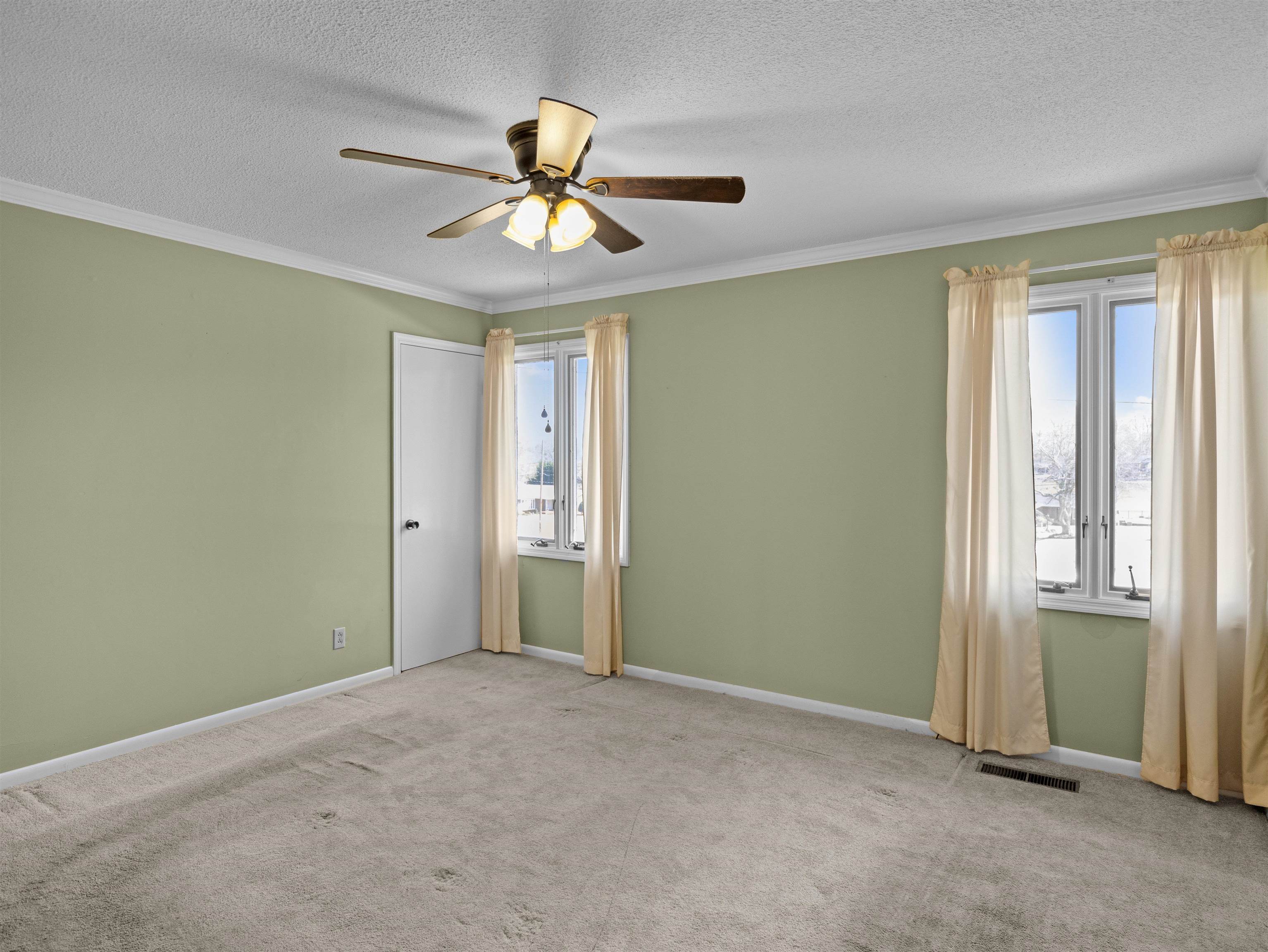 135 School Road Campobello, SC 29322 - Photo 16 of 28 Gallery Image 16