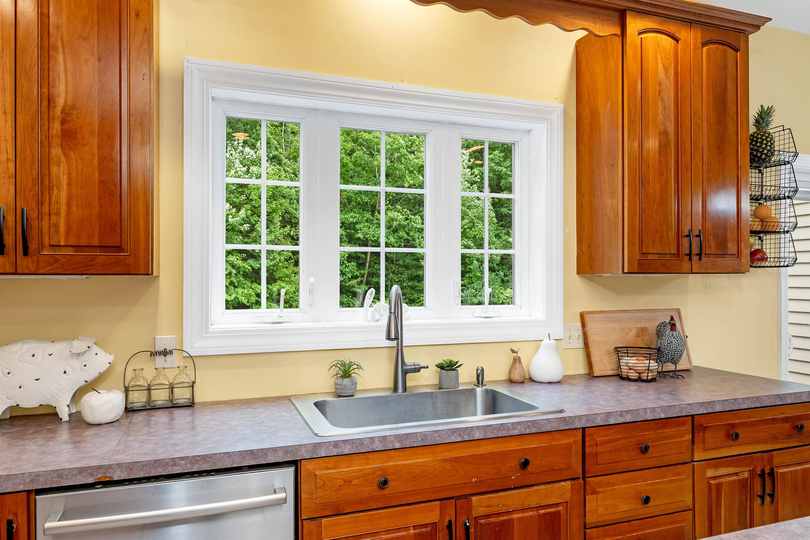 7 Candlewood Road Windham, NH 03087 - Photo 12 of 40