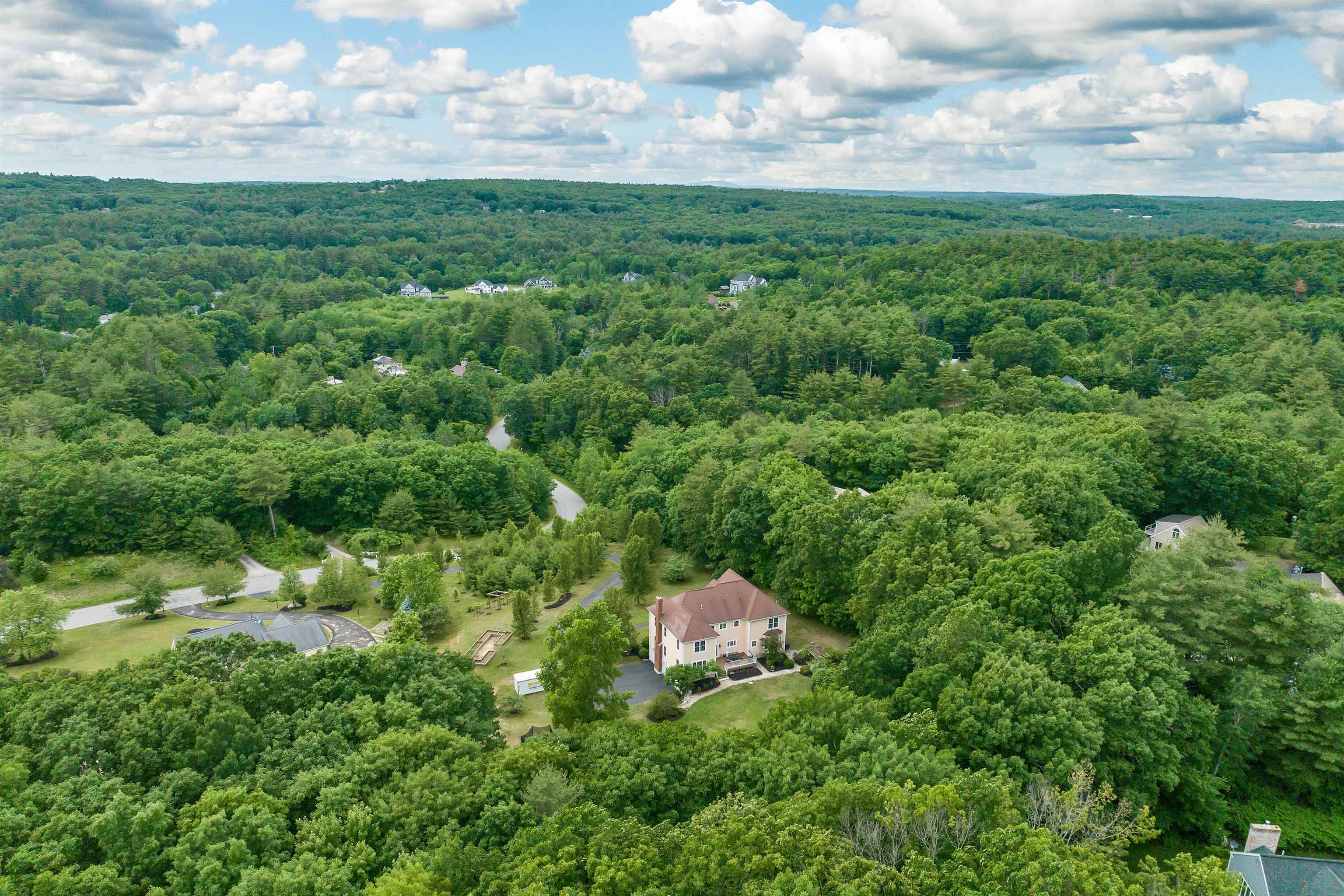 7 Candlewood Road Windham, NH 03087 - Photo 38 of 40