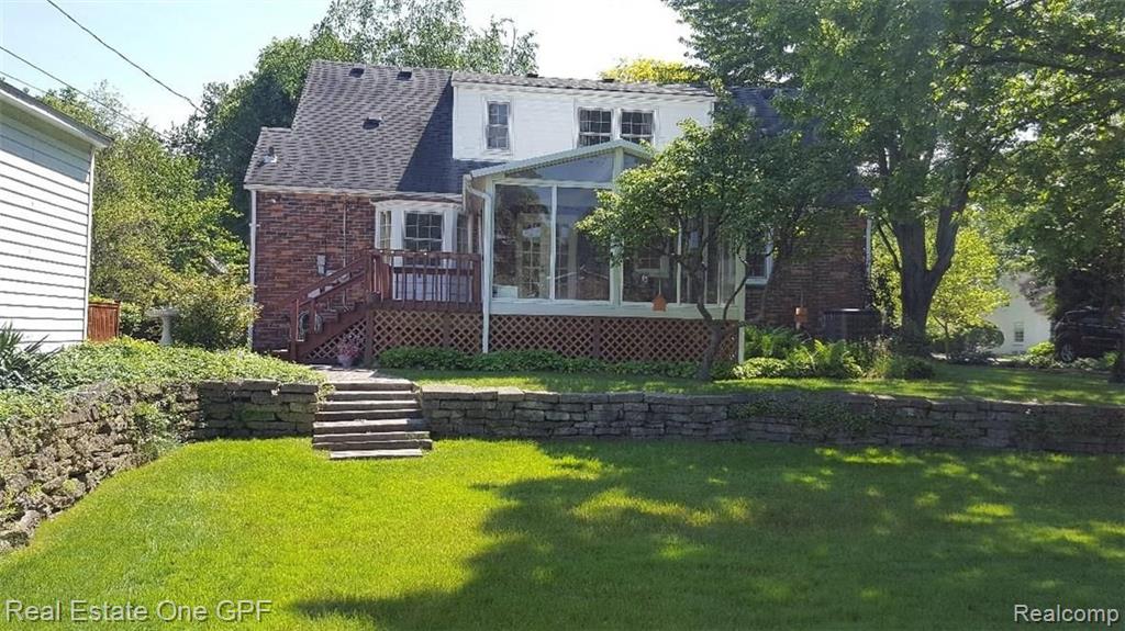 740 Hawthorne Road Grosse Pointe Woods, MI 48236 - Photo 40 of 47