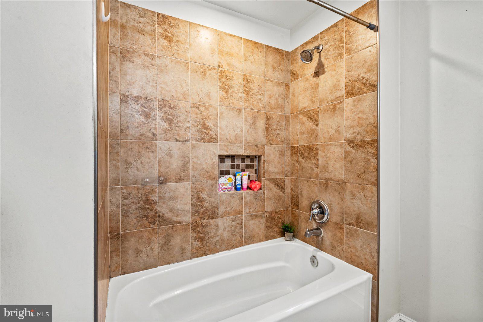 187 Onville Road Stafford, VA 22556 - Photo 18 of 33 Full Bath on Main Level