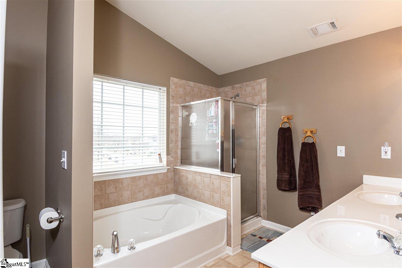 105 Ridgebrook Way Greenville, SC 29605 - Photo 16 of 32 Gallery Image 16