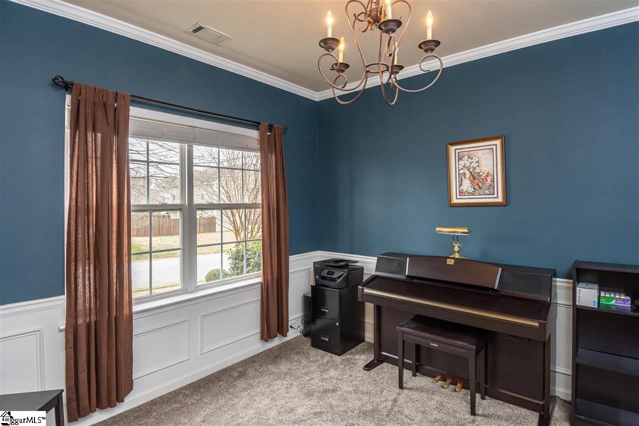 105 Ridgebrook Way Greenville, SC 29605 - Photo 3 of 32 Gallery Image 3