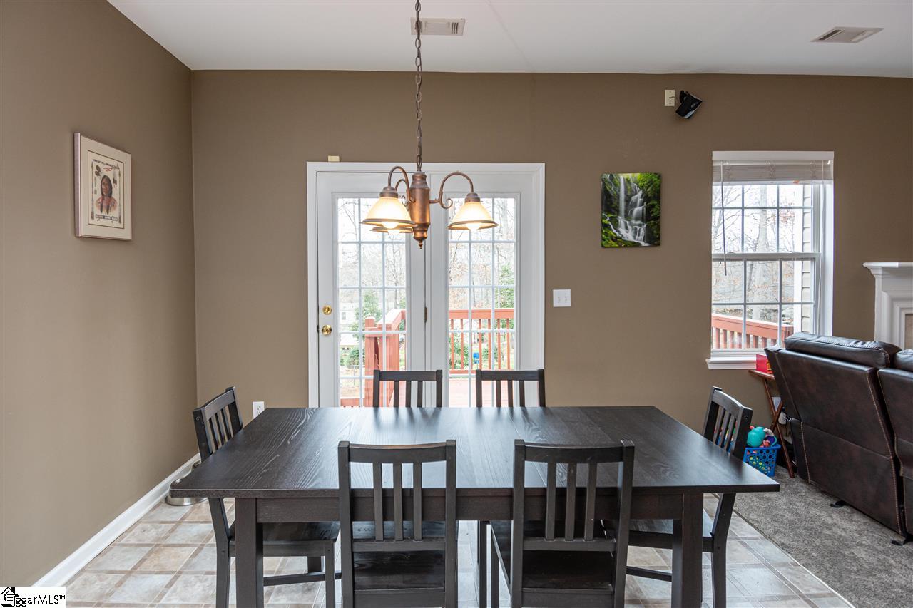 105 Ridgebrook Way Greenville, SC 29605 - Photo 6 of 32 Gallery Image 6