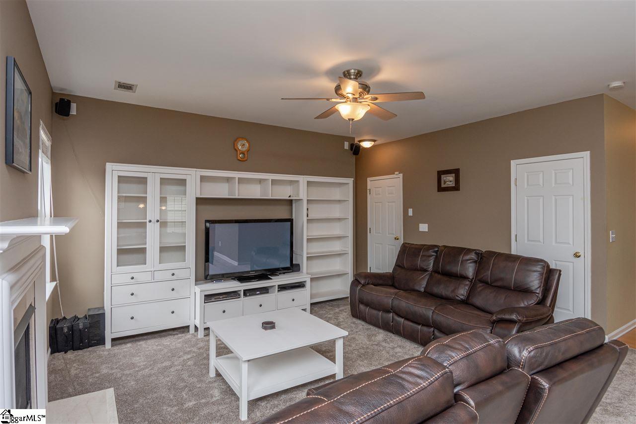 105 Ridgebrook Way Greenville, SC 29605 - Photo 9 of 32 Gallery Image 9