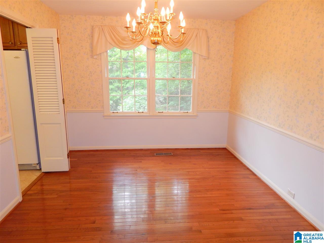 2425 Putman Place Birmingham, AL 35226 - Photo 7 of 22