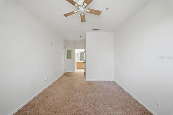 $2,100 | 3190 Dante Drive, Unit 305, Orlando, FL 32835