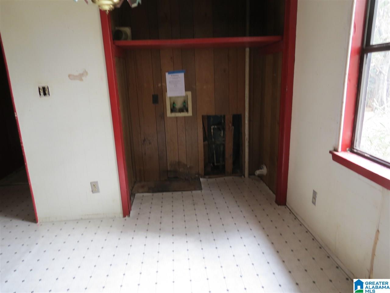 1357 Hall Street Southwest Birmingham, AL 35211 - Photo 15 of 20