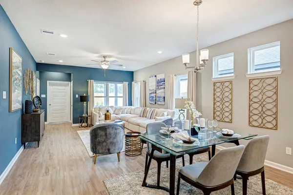 $323,120 | 1217 Anderson Drive, Trenton, TX 75490