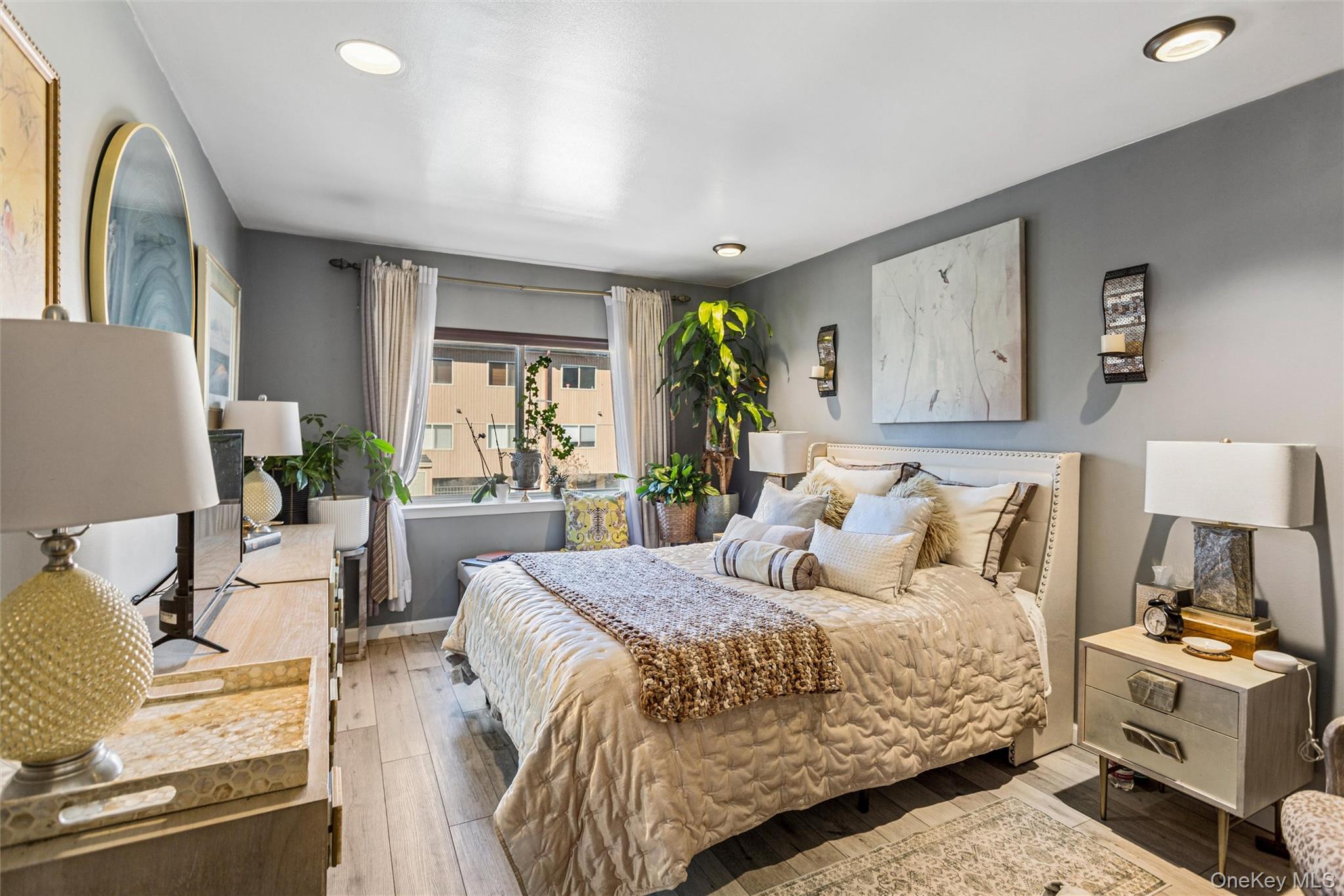 811 Shore Road, Unit 11 Long Beach, NY 11561 - Photo 13 of 33