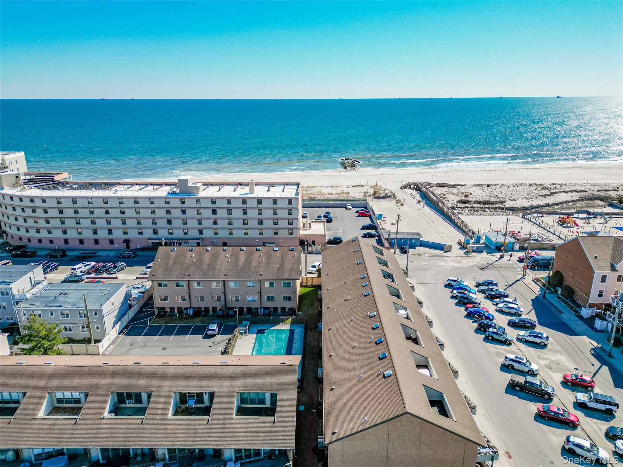 811 Shore Road, Unit 11 Long Beach, NY 11561 - Photo 23 of 33