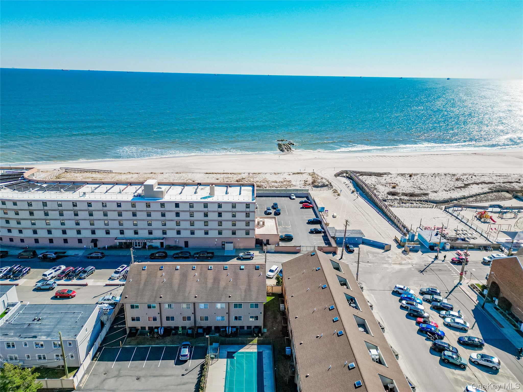 811 Shore Road, Unit 11 Long Beach, NY 11561 - Photo 24 of 33