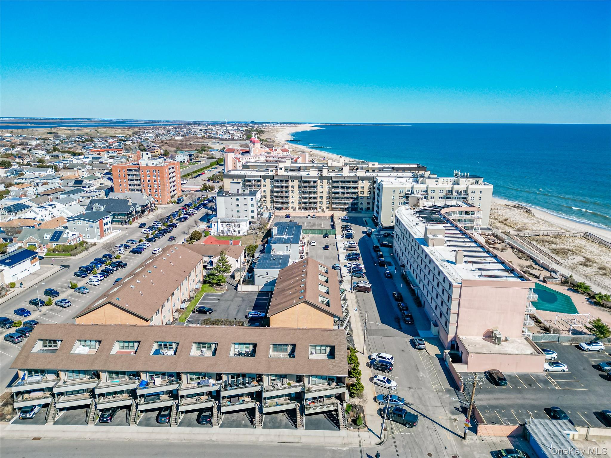 811 Shore Road, Unit 11 Long Beach, NY 11561 - Photo 25 of 33