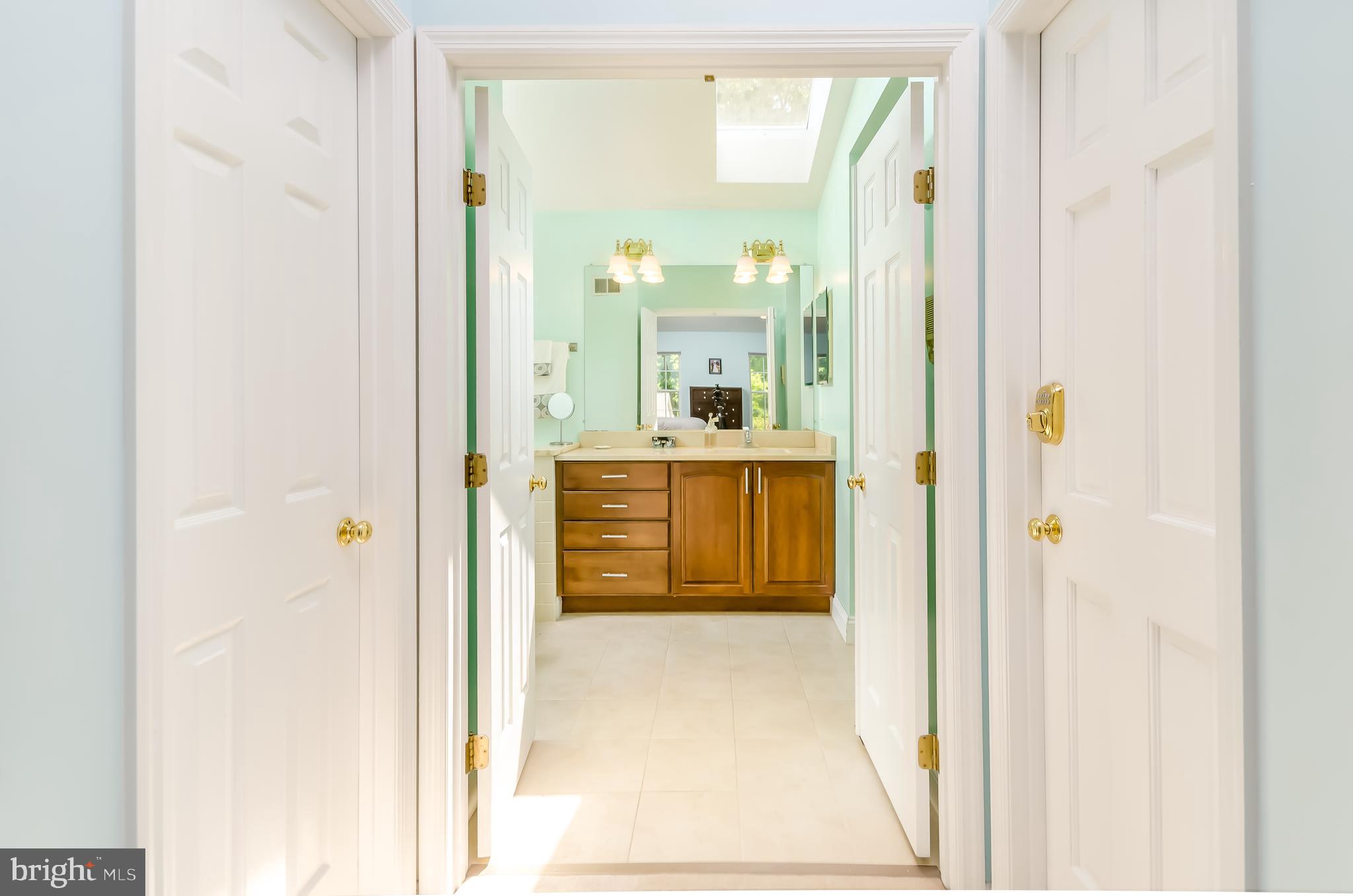 7203 Kyle's Landing Springfield, VA 22150 - Photo 21 of 48 Gallery Image 21