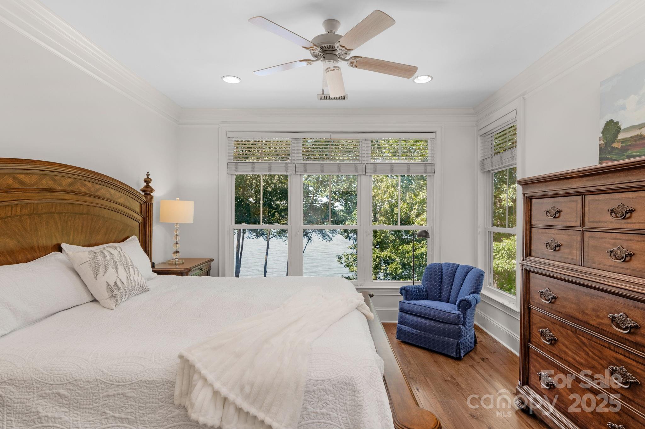 8623 Island Point Road Charlotte, NC 28278 - Photo 17 of 48 Gallery Image 17