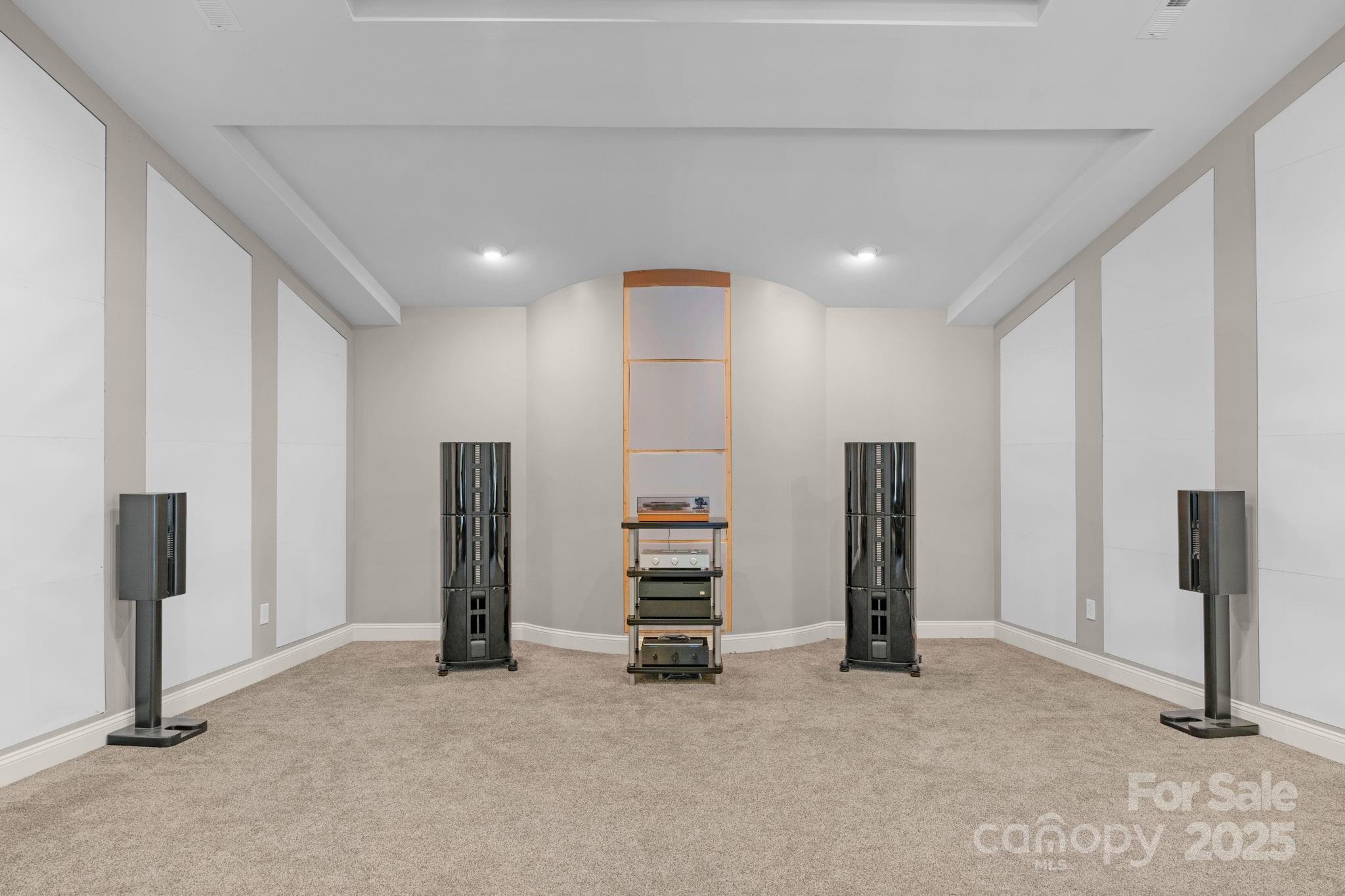 8623 Island Point Road Charlotte, NC 28278 - Photo 23 of 48 Gallery Image 23