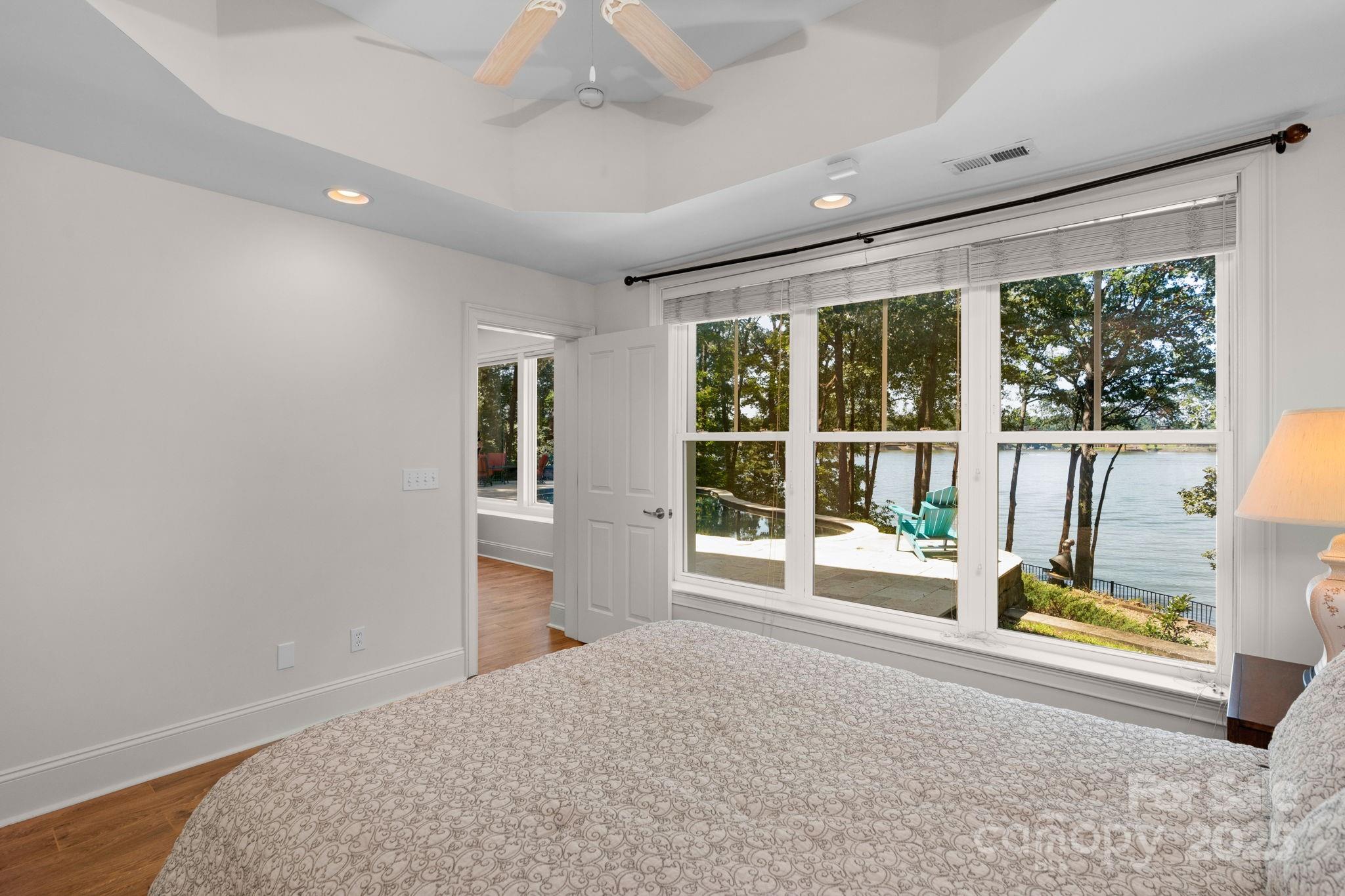 8623 Island Point Road Charlotte, NC 28278 - Photo 29 of 48 Gallery Image 29