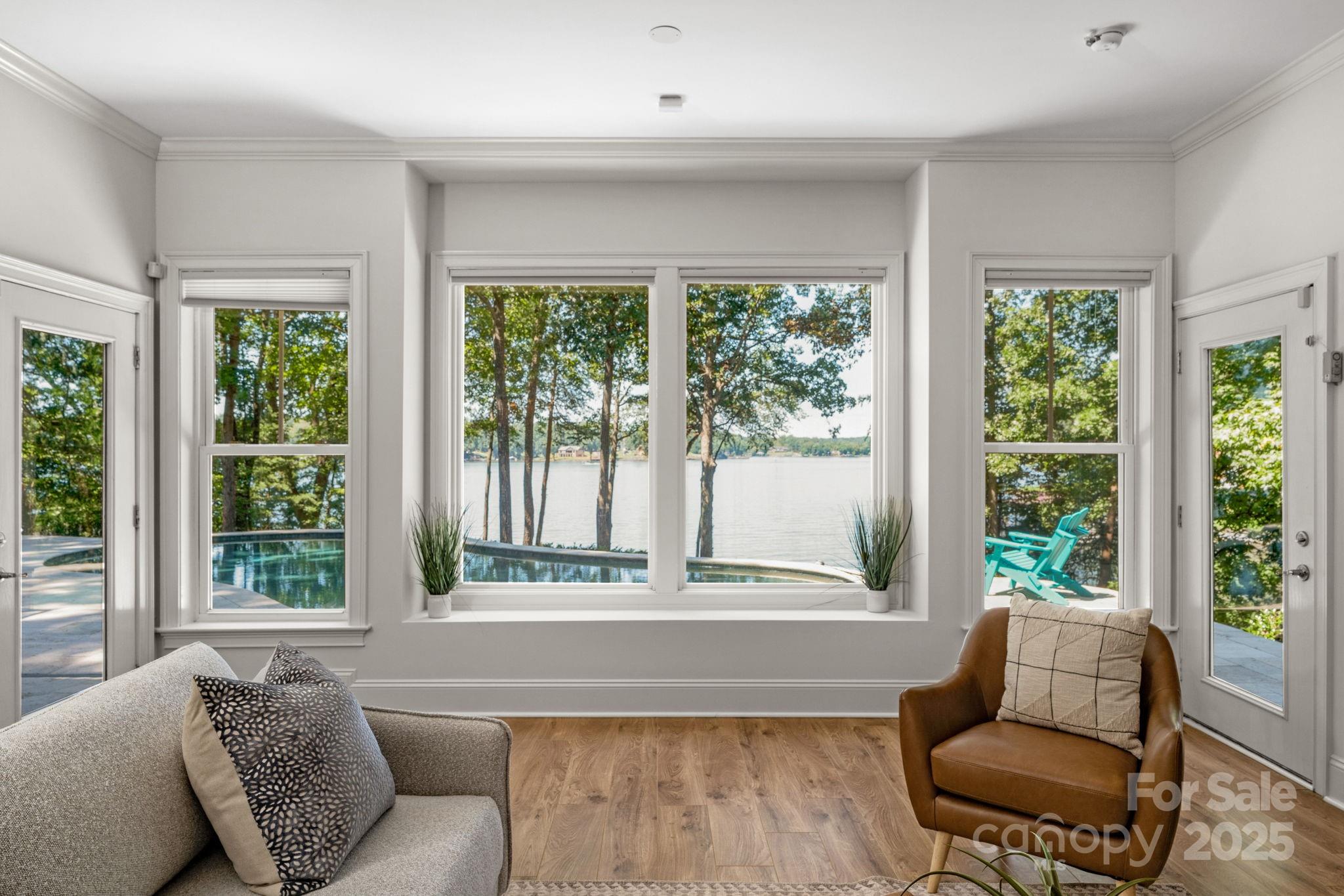 8623 Island Point Road Charlotte, NC 28278 - Photo 34 of 48 Gallery Image 34