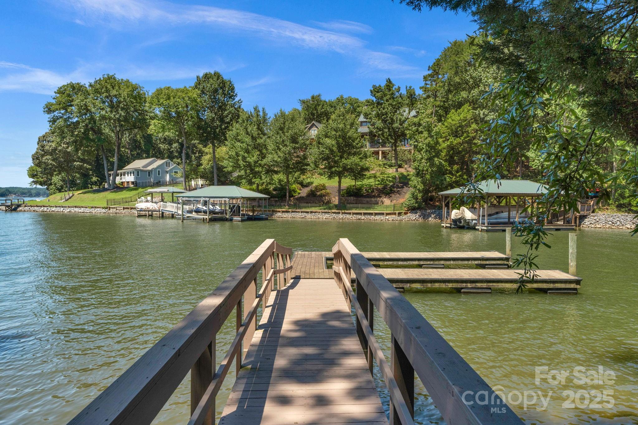 8623 Island Point Road Charlotte, NC 28278 - Photo 37 of 48 Gallery Image 37