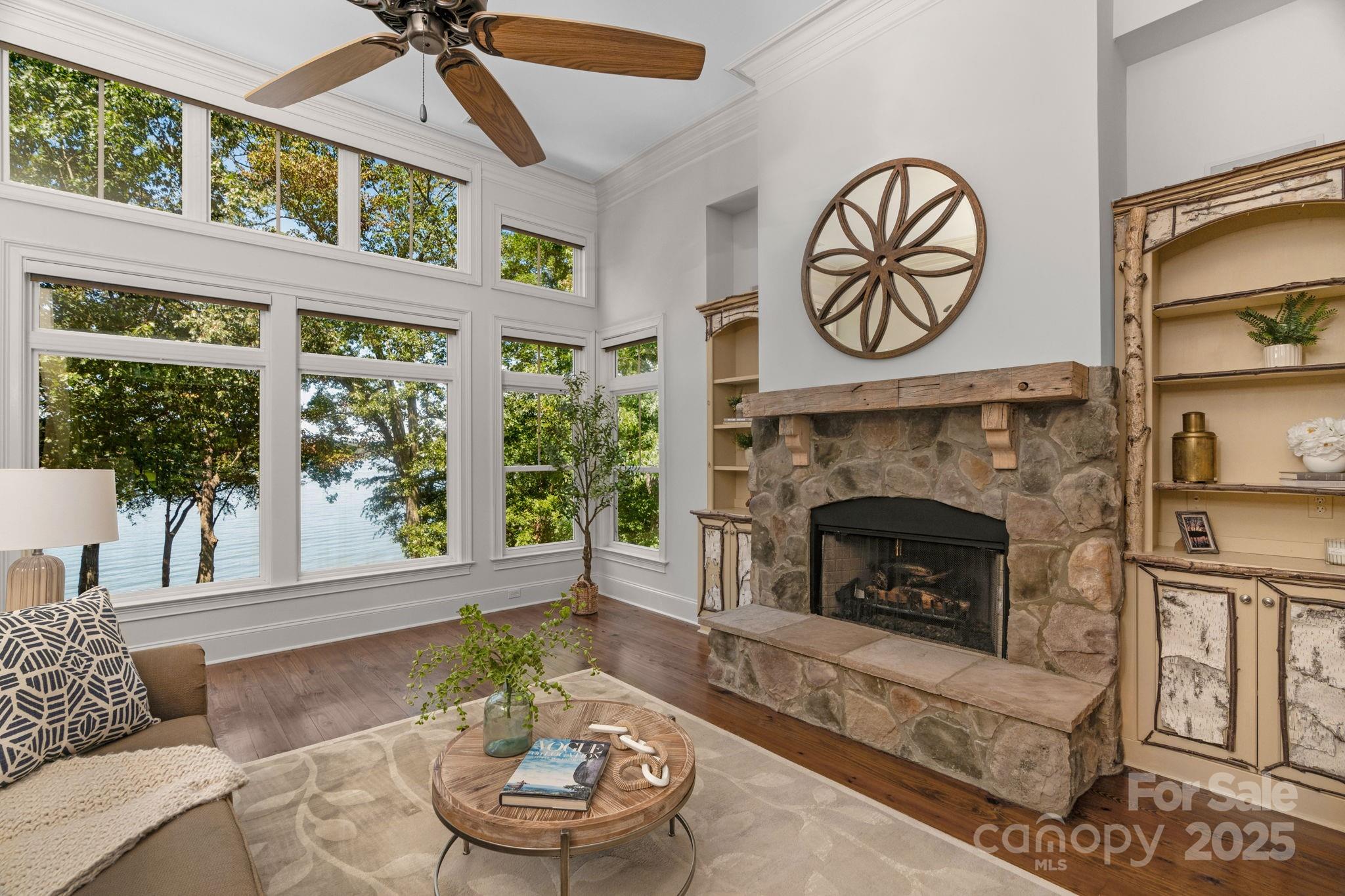 8623 Island Point Road Charlotte, NC 28278 - Photo 5 of 48 Gallery Image 5
