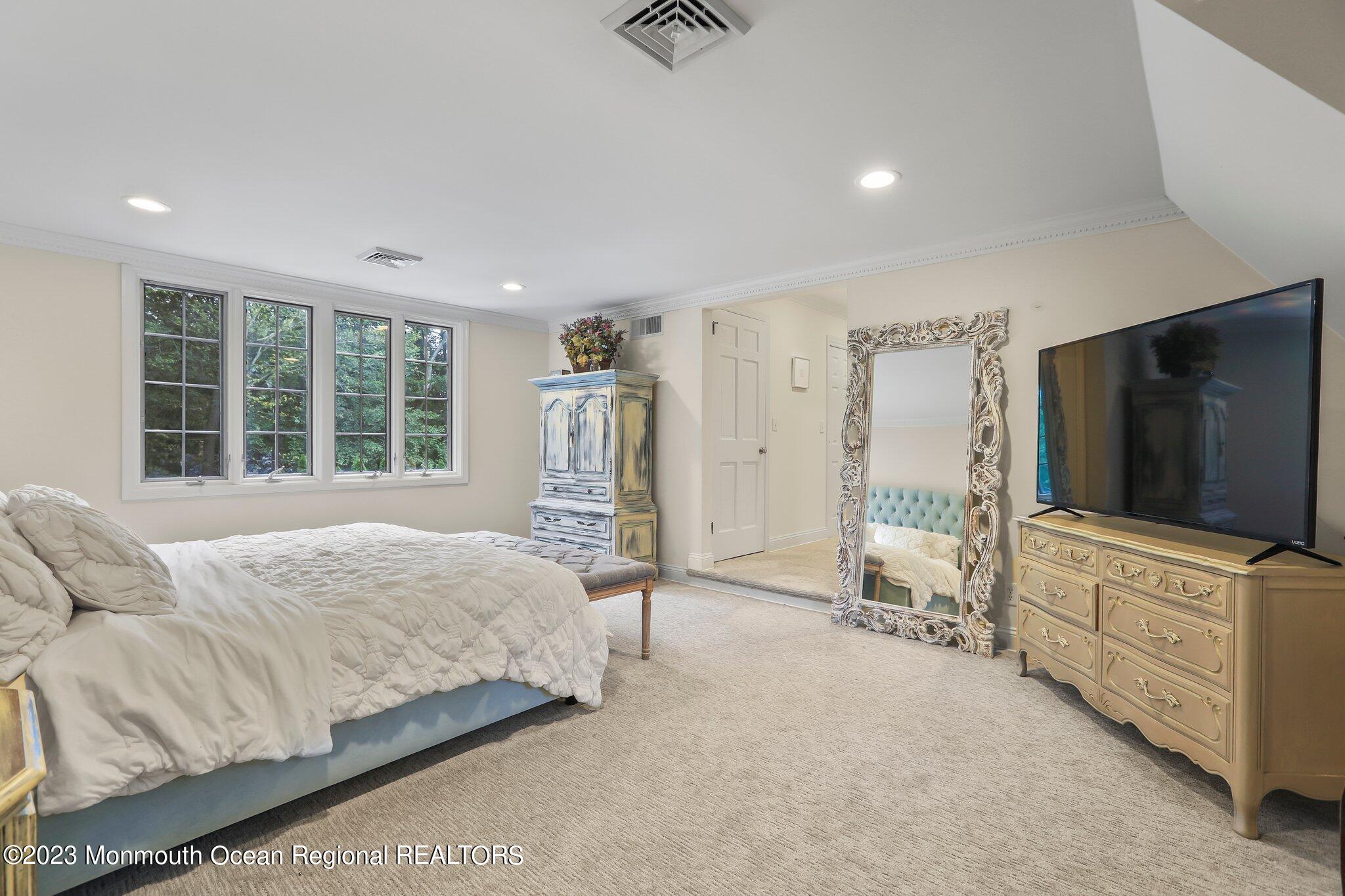 45 Glenwood Road Colts Neck, NJ 07722 - Photo 37 of 64 5W5A0081