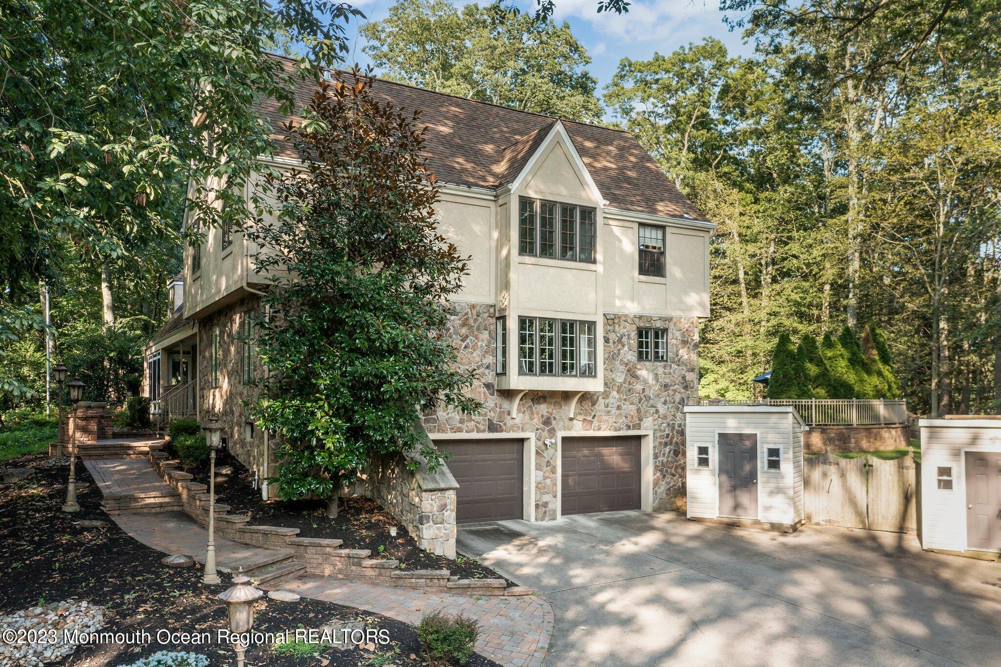 45 Glenwood Road Colts Neck, NJ 07722 - Photo 9 of 64 DJI_0255