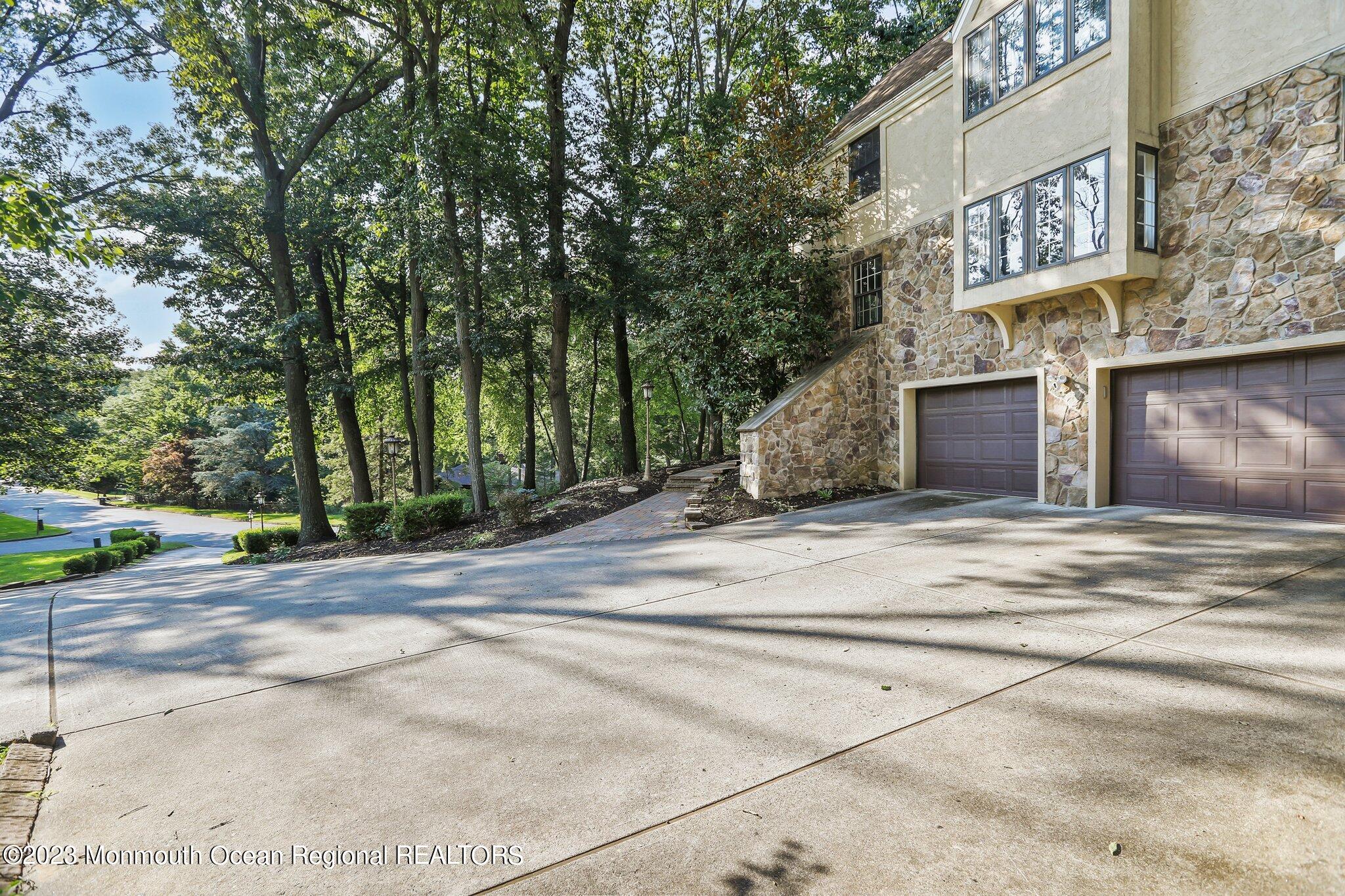 45 Glenwood Road Colts Neck, NJ 07722 - Photo 10 of 64 5W5A0282