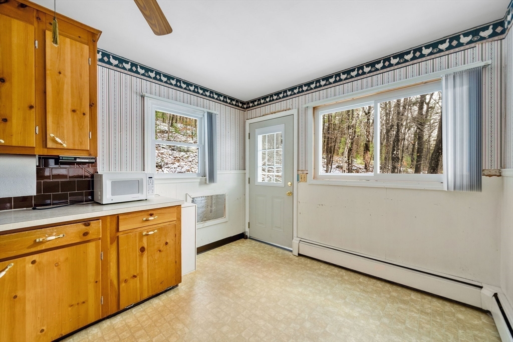 167 1/2 Palmer Road Monson, MA 01057 - Photo 15 of 36 Gallery Image 15