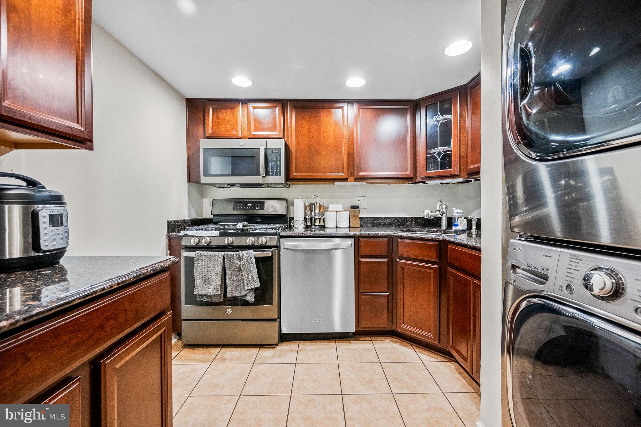 1423 Northgate Square, Unit 142311C Reston, VA 20190 - Photo 11 of 30