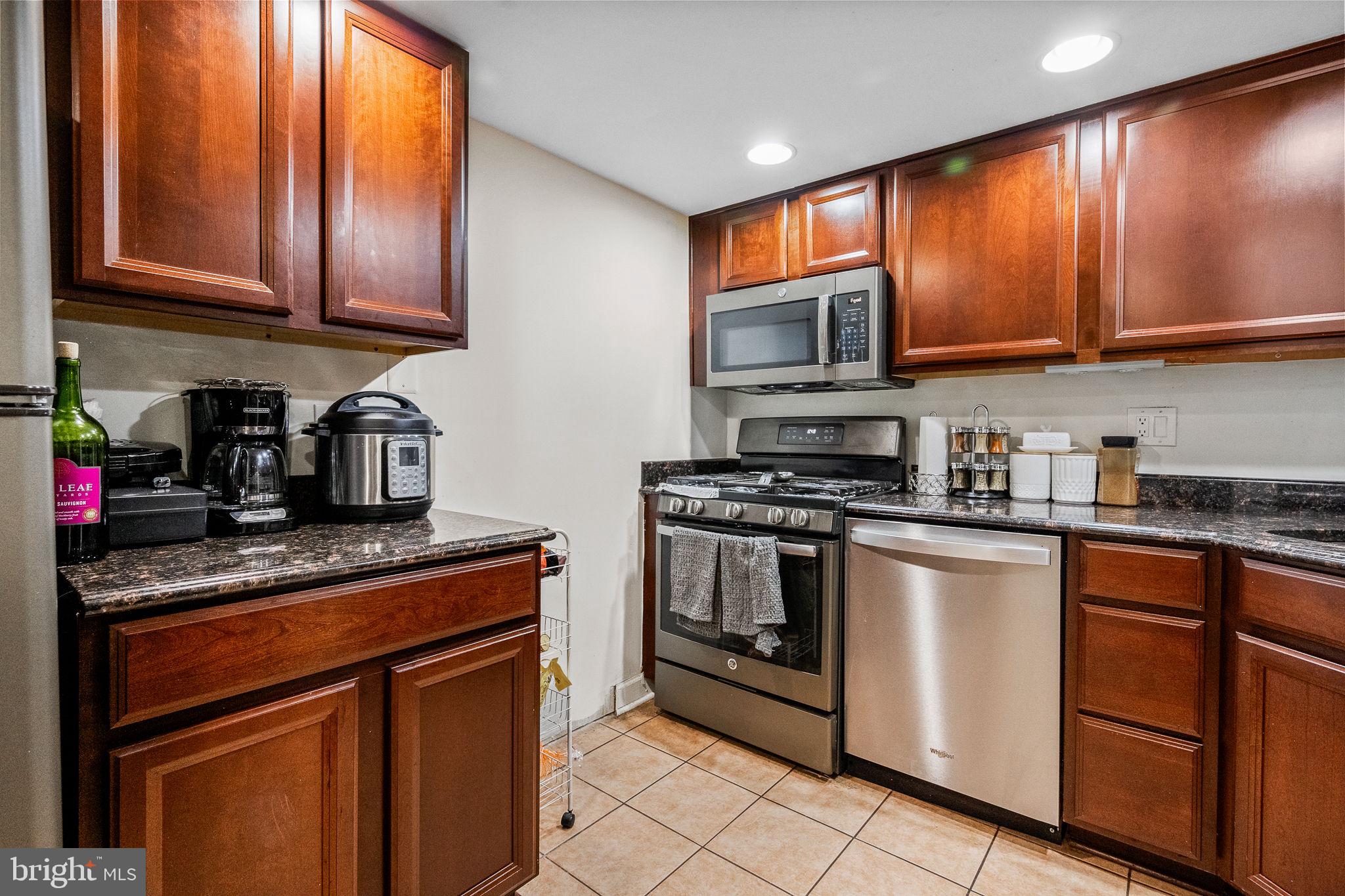 1423 Northgate Square, Unit 142311C Reston, VA 20190 - Photo 12 of 30