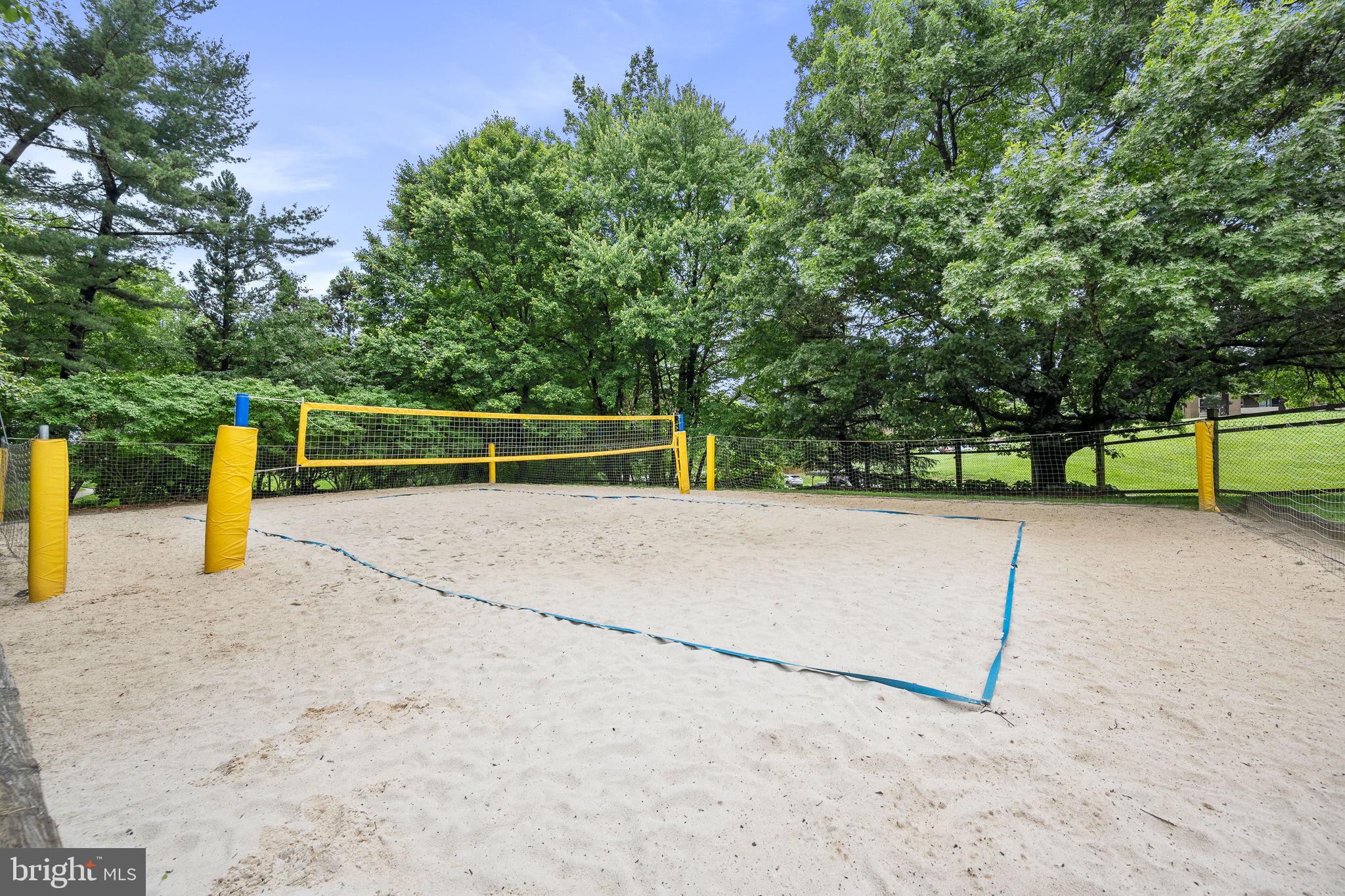 1423 Northgate Square, Unit 142311C Reston, VA 20190 - Photo 27 of 30